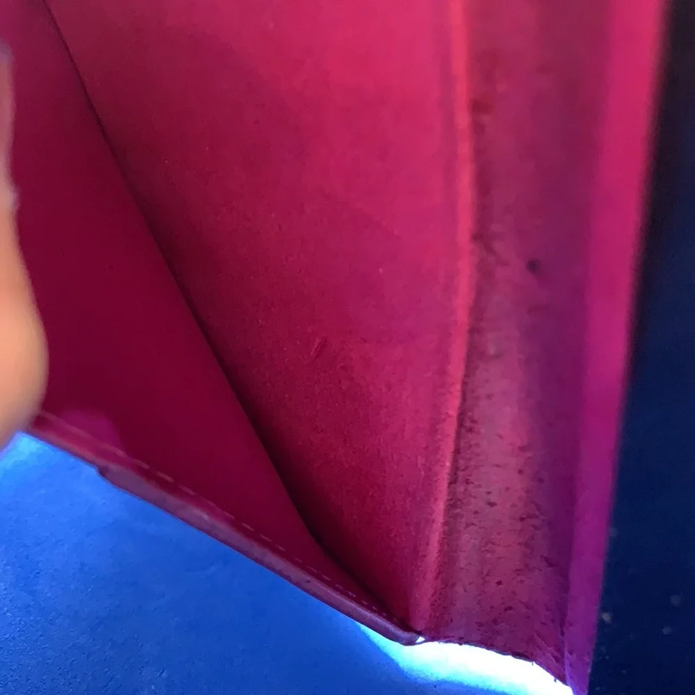 💜 Louis Vuitton monogram‎ iPhone case pink interior 3/5